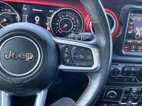 Used 2019 Jeep Wrangler Unlimited Rubicon AWD/4WD image 11