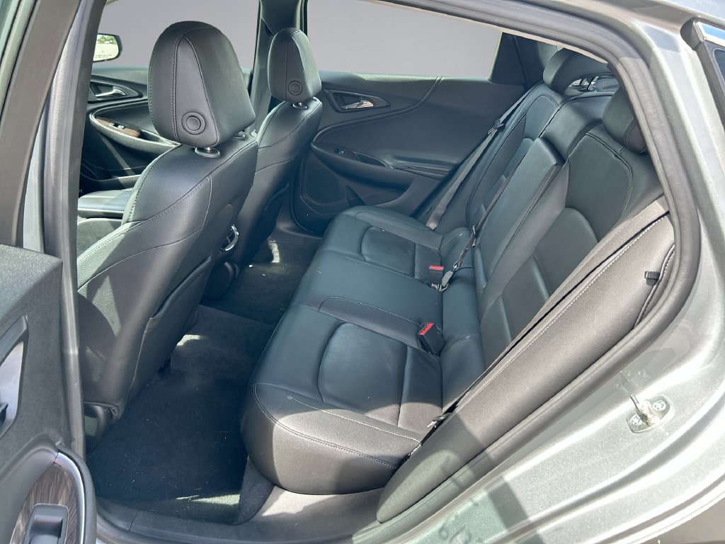 Used 2024 Chevrolet Malibu LT FWD image 29