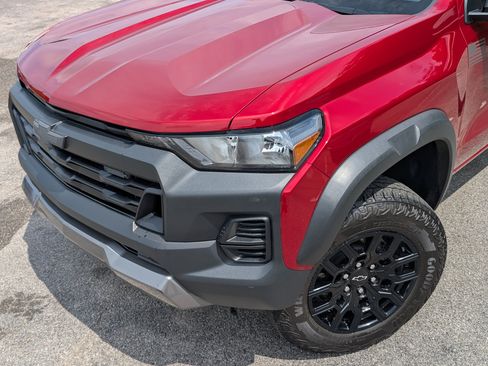 Used 2024 Chevrolet Colorado Trail Boss w/ Advanced Trailering Package AWD/4WD image 13
