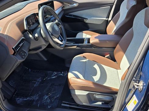 Used 2023 Volkswagen ID.4 Pro image 10