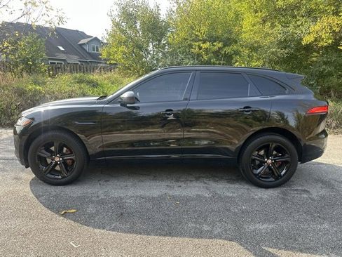 Used 2020 Jaguar F-PACE S image 10