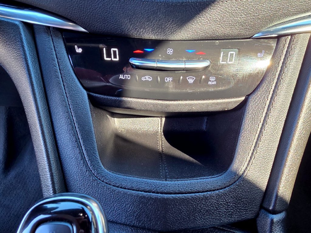 Used 2023 Cadillac XT5 Premium Luxury FWD image 23