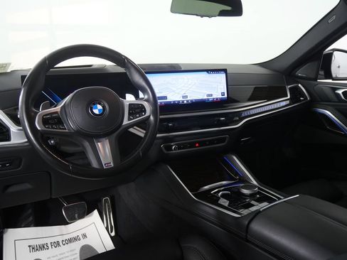 Used 2025 BMW X6 xDrive40i AWD/4WD image 17