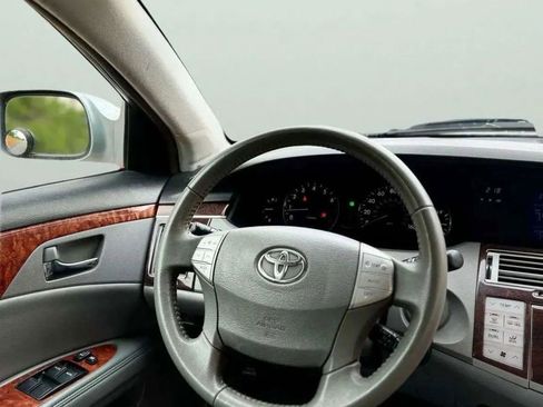 Used 2007 Toyota Avalon XLS image 22