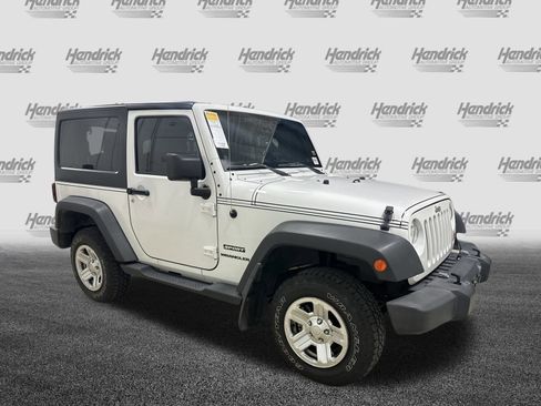 Used 2013 Jeep Wrangler Sport image 2