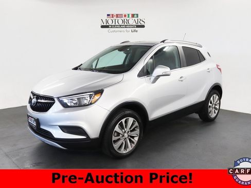 Used 2019 Buick Encore Preferred image 1