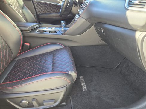 Used 2019 Genesis G70 3.3T Advanced w/ Sport Package image 16