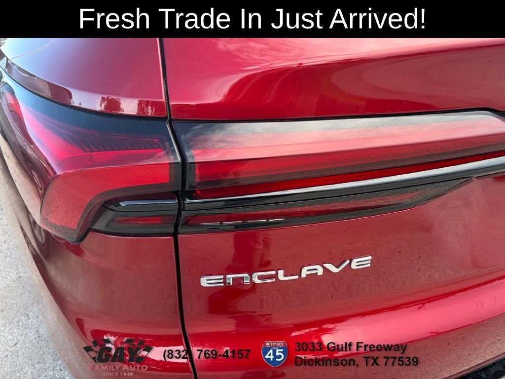 Used 2025 Buick Enclave Sport Touring w/ LPO, All-Weather Package FWD image 11