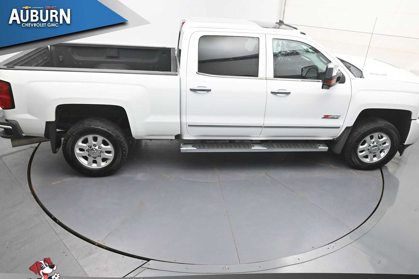 Used 2019 Chevrolet Silverado 2500 LTZ w/ Duramax Plus Package AWD/4WD image 34