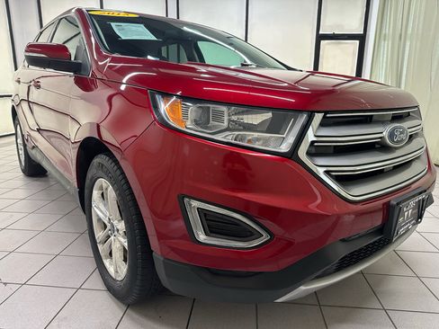 Used 2015 Ford Edge SEL w/ Equipment Group 201A image 2