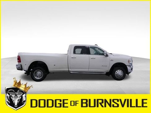 Used 2024 RAM 3500 Laramie image 11