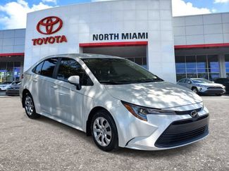 Used 2025 Toyota Corolla LE FWD video 1