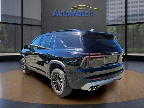 Used 2025 Chevrolet Traverse Z71 w/ Driver Confidence Package AWD/4WD image 7