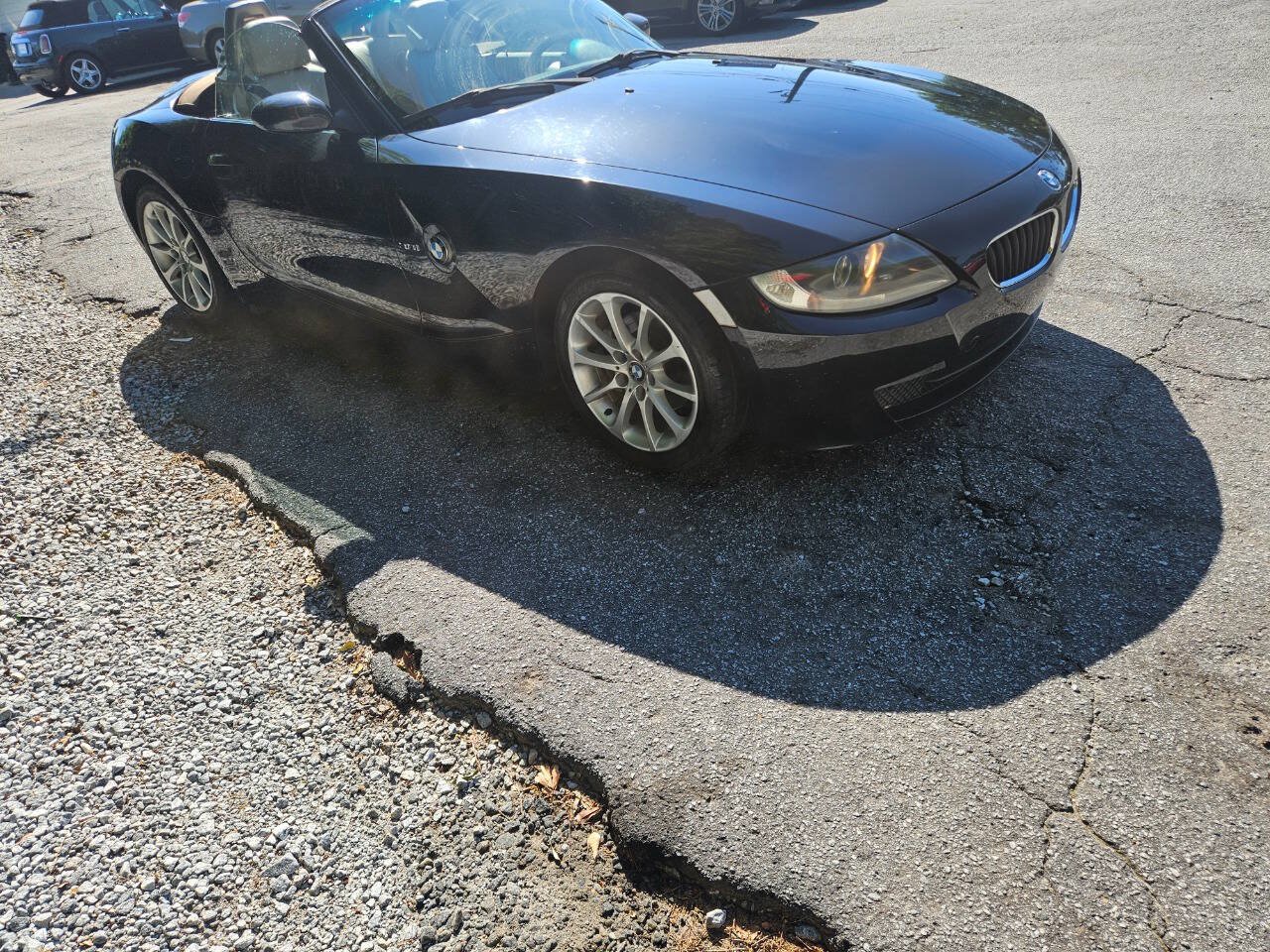 Used 2006 BMW Z4 3.0i RWD image 61