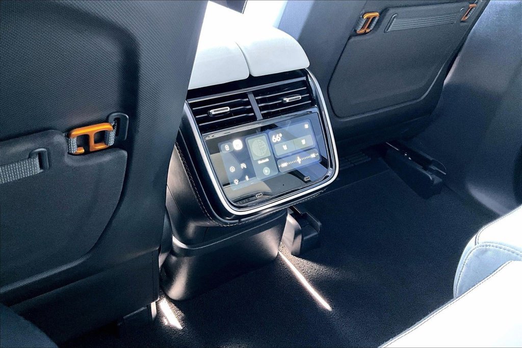 Used 2023 Rivian R1S Adventure Quad AWD/4WD image 10
