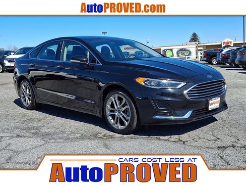 Used 2019 Ford Fusion SEL FWD image 1