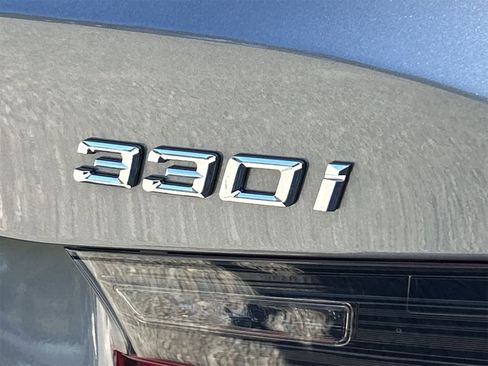 Used 2025 BMW 330i xDrive Sedan image 7