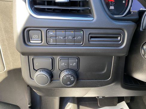 Used 2021 Chevrolet Tahoe Premier image 18