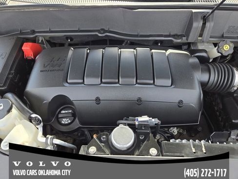 Used 2017 Chevrolet Traverse Premier image 29