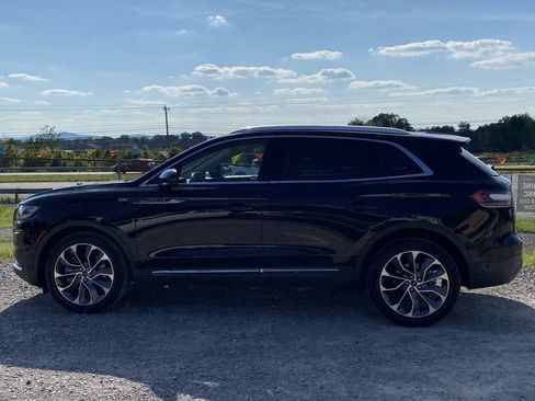 Used 2021 Lincoln Nautilus Reserve w/ Equipment Group 201A FWD image 8