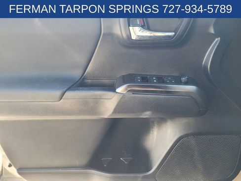 Used 2020 Toyota Tacoma TRD Sport image 22