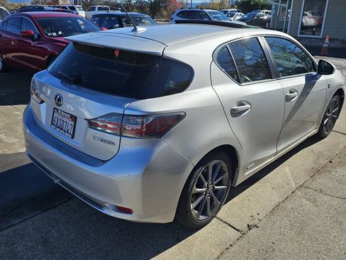 Used 2012 Lexus CT 200h Premium image 3