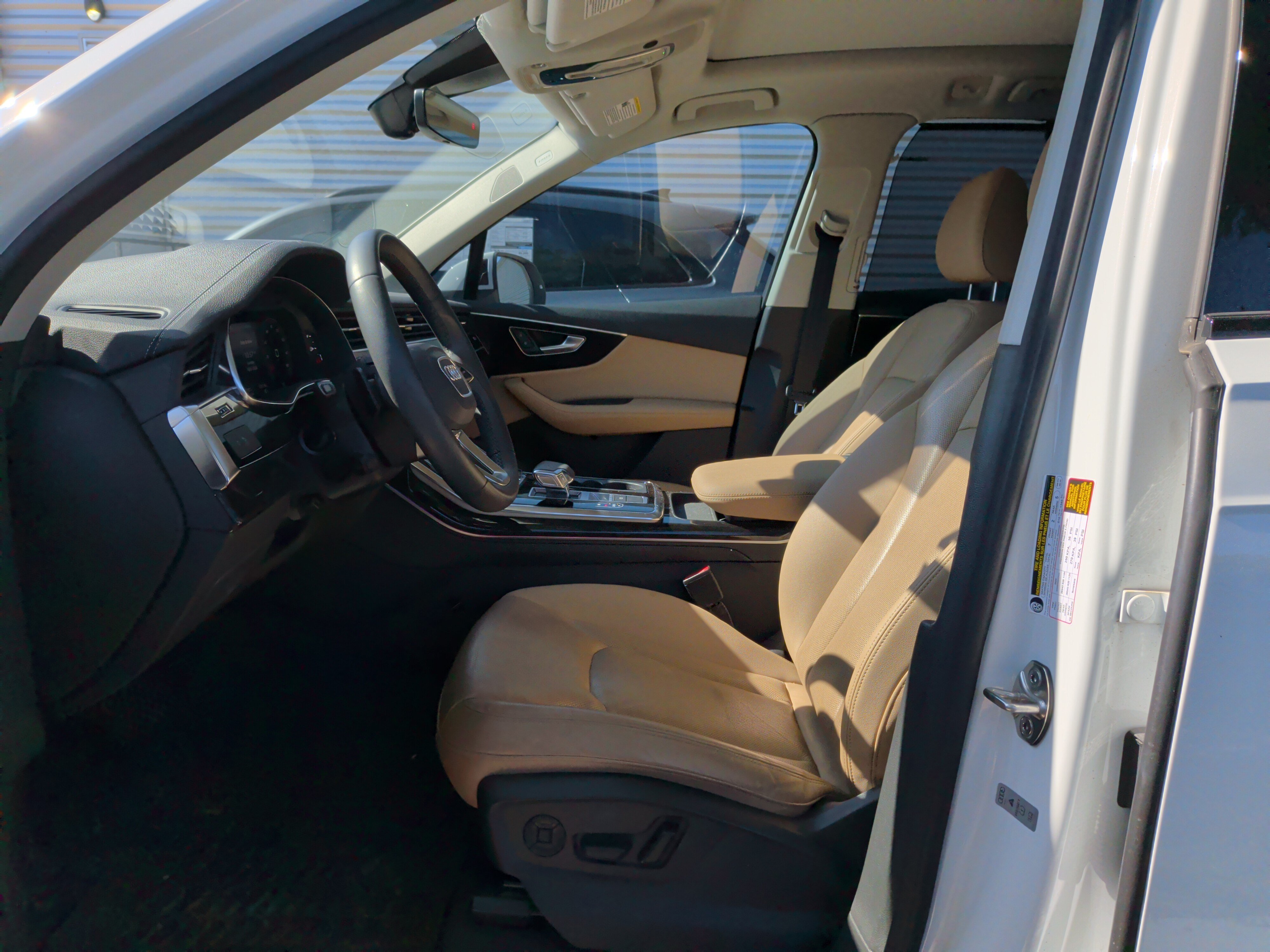 Used 2023 Audi Q7 2.0T Premium Plus w/ Premium Plus Package AWD/4WD image 15