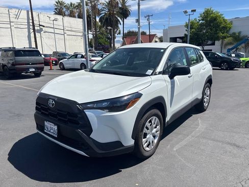 Used 2026 Toyota Corolla Cross L FWD image 8