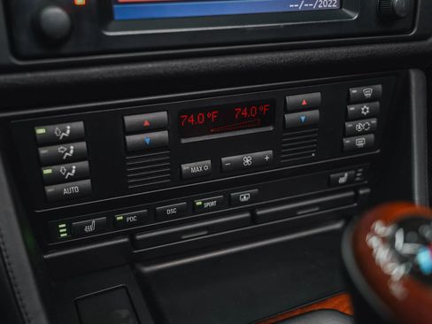 Used 2003 BMW M5 image 53