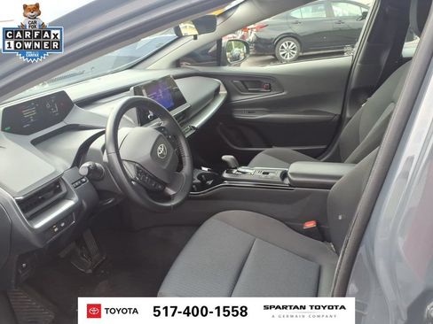 Used 2024 Toyota Prius LE FWD image 14