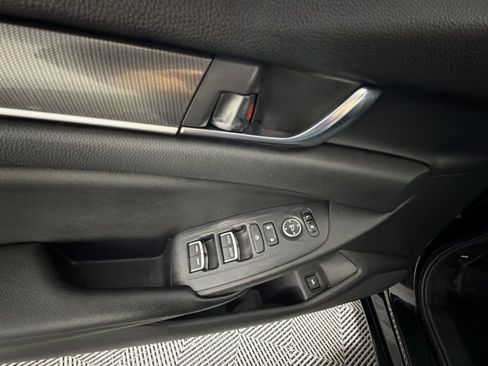 Used 2019 Honda Accord Sport image 15