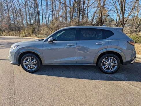 Certified 2025 Acura ADX Base image 2