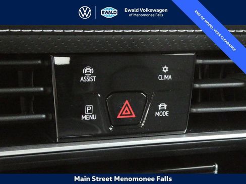 Certified 2025 Volkswagen Atlas SEL image 21