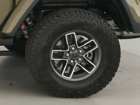 New 2026 Jeep Gladiator Mojave image 35