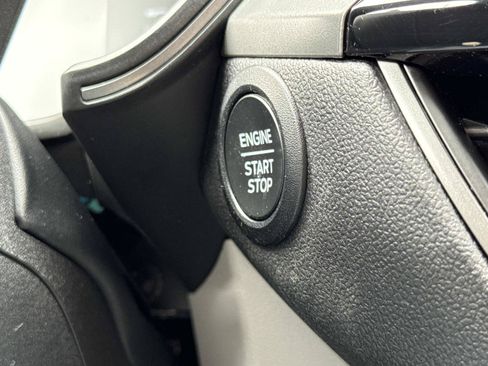 Used 2024 Ford Escape Active w/ Cold Weather Package FWD image 15