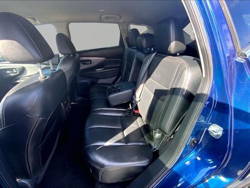 Used 2022 Nissan Murano SV w/ Cargo Package image 16