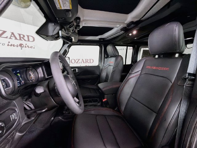 Used 2026 Jeep Wrangler Unlimited Rubicon AWD/4WD image 25