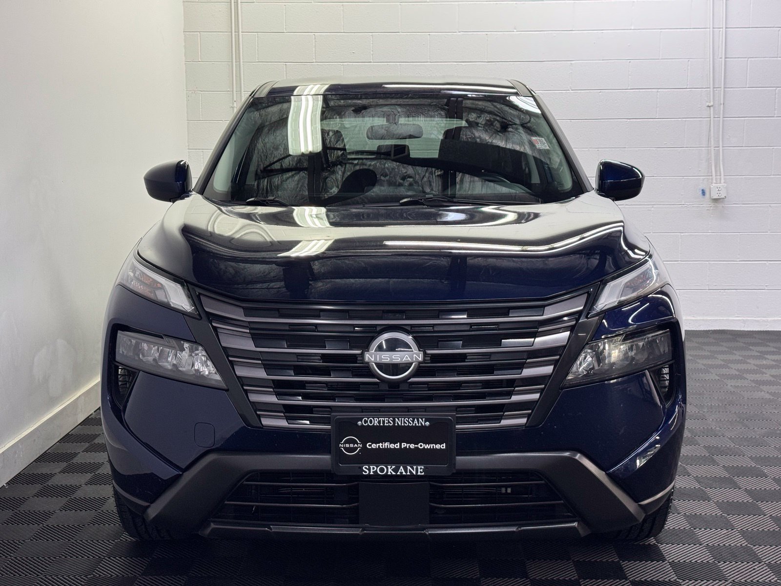Certified 2026 Nissan Rogue SV AWD/4WD image 8