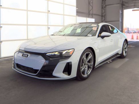 Used 2023 Audi e-tron GT Prestige w/ Prestige Package AWD/4WD image 2
