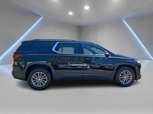 Used 2023 Chevrolet Traverse LT w/ LPO, Floor Liner Package AWD/4WD image 4