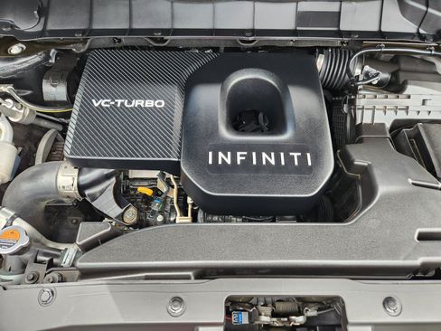 Used 2025 INFINITI QX60 Sensory w/ Cargo Package AWD/4WD image 9