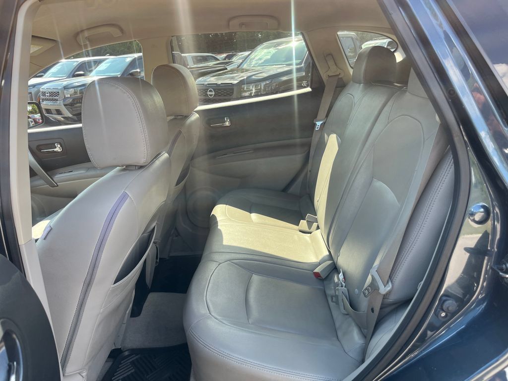 Used 2015 Nissan Rogue S w/ Convenience Package FWD image 22