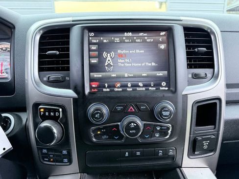 Used 2019 RAM 1500 Big Horn image 19