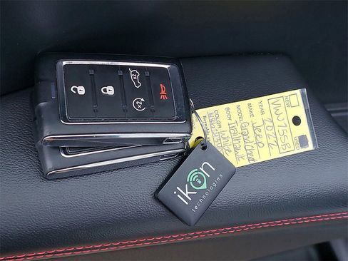 Used 2022 Jeep Grand Cherokee Trailhawk image 63