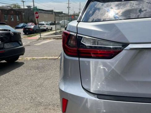 Used 2016 Lexus RX 350 AWD w/ Premium Package image 8