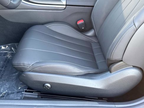 New 2025 Mercedes-Benz CLE 300 4MATIC Coupe image 13