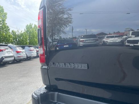 Used 2023 RAM 1500 Laramie AWD/4WD image 14