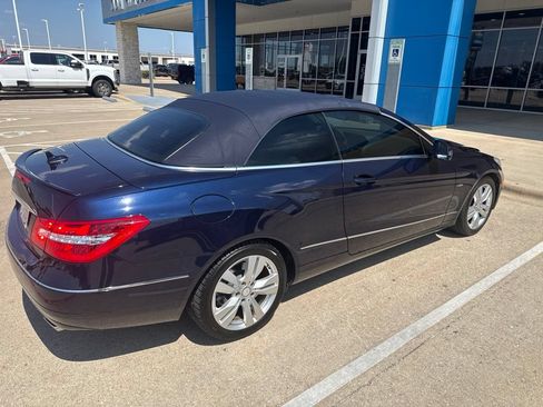 Used 2012 Mercedes-Benz E 350 Cabriolet image 3