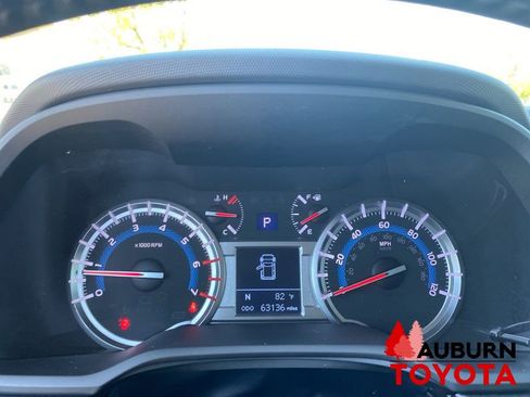 Used 2018 Toyota 4Runner Limited AWD/4WD image 44