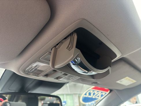 Used 2022 Honda CR-V Touring image 31